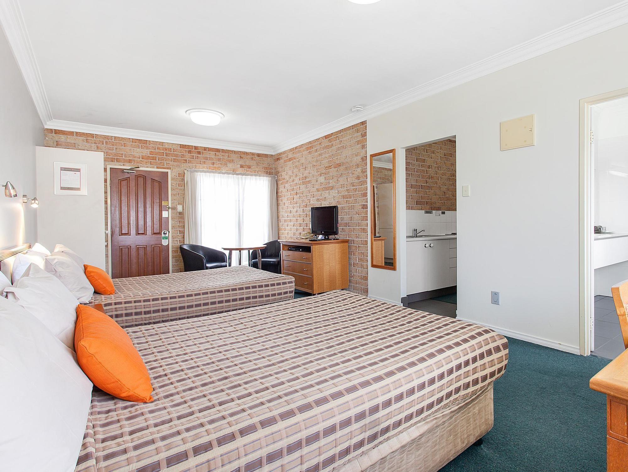 Coopers Colonial Motel Брисбен Экстерьер фото